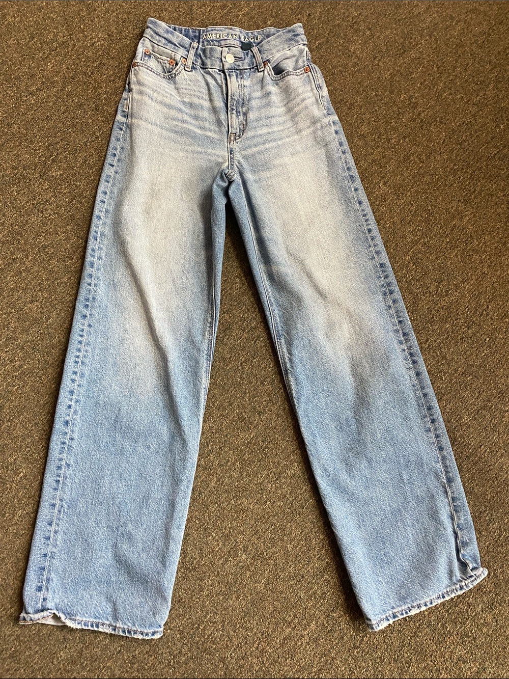 American Eagle Outfitters Women's Light Blue Straight Jeans